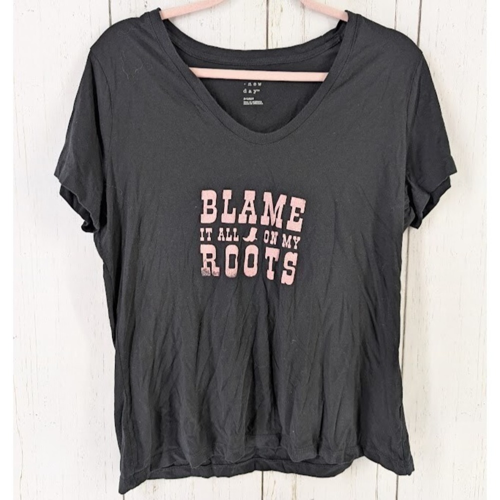 A New Day Size XL Black BLAME IT ALL ON MY ROOTS Graphic Tee - Picture 1 of 8